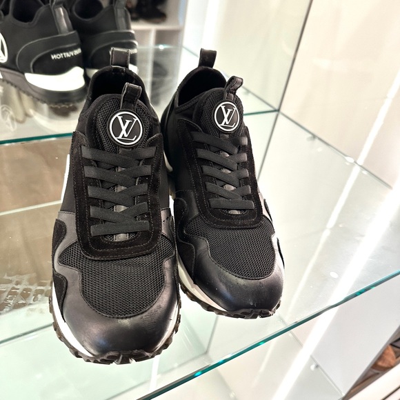 Louis Vuitton Run Away Sneakers - Picture 2 of 6